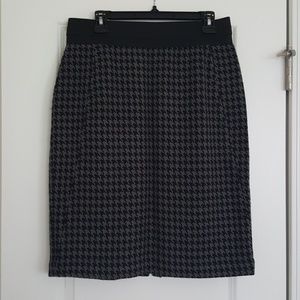 Worthington herringbone pencil skirt